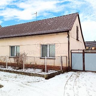 Pronájem rodinného domu 94 m² Nová Ves