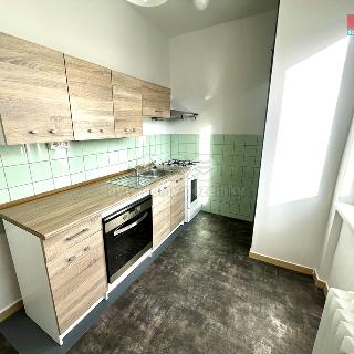 Pronájem bytu 2+1 54 m² Kopřivnice, Dukelská