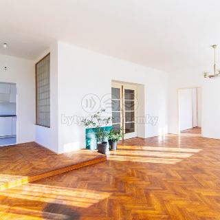 Pronájem bytu 3+1 110 m² Praha