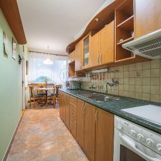 Prodej bytu 3+1 91 m² Zlín, Přílucká