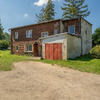 Prodej rodinného domu 345 m² Staré Křečany