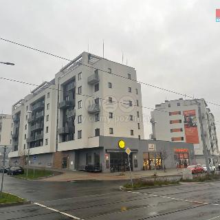 Pronájem bytu 1+kk a garsoniéry 32 m² Plzeň, Technická