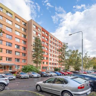 Prodej bytu 3+1 77 m² Kladno, Litevská