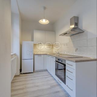 Pronájem bytu 2+kk 44 m² Plzeň, Kollárova