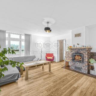 Prodej rodinného domu 193 m² Červený Kostelec, Souběžná