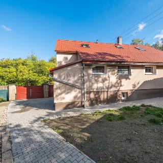 Prodej zemědělské usedlosti 205 m² Slaný