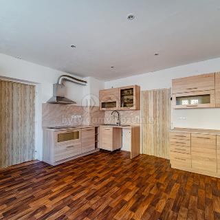 Prodej rodinného domu 202 m² Rotava, Příbramská