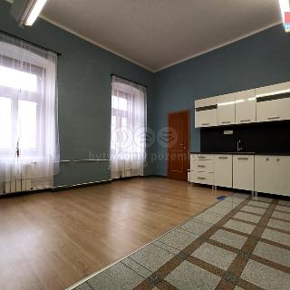 Pronájem bytu 1+kk, garsoniery 34 m² Šternberk