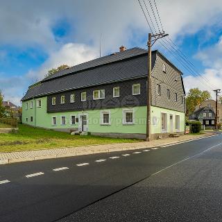 Prodej rodinného domu 450 m² Staré Křečany