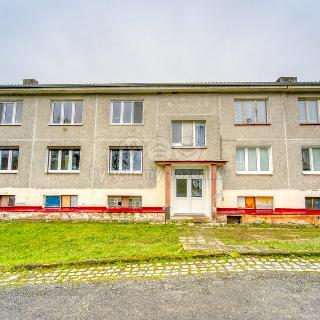 Prodej bytu 3+1 70 m² Drahotín