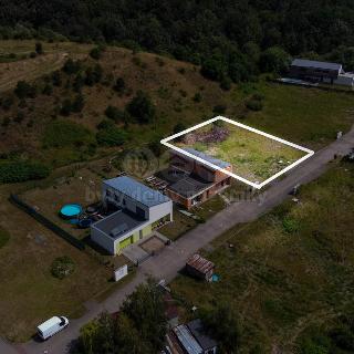 Prodej stavební parcely 933 m² Květnice, K Oboře