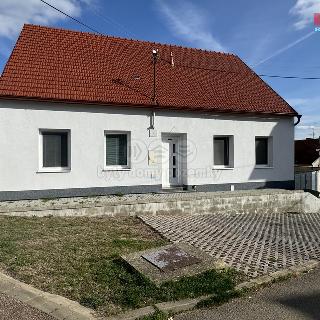 Prodej rodinného domu 147 m² Přítluky, Horní