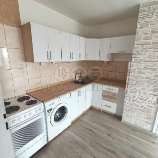 Prodej bytu 3+kk 74 m² Praha, Zdiměřická