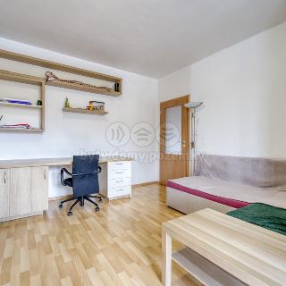 Prodej bytu 2+kk 47 m² Beroun, V Zahradách