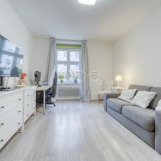 Prodej bytu 2+kk 44 m² Praha, Buchovcova