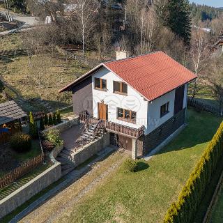 Prodej rodinného domu 150 m² Velké Karlovice