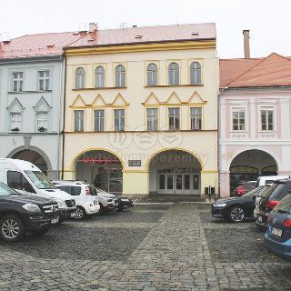 Pronájem obchodu 12 m² Jičín, Valdštejnovo náměstí