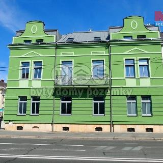 Pronájem bytu 2+kk 67 m² Hradec Králové, Pospíšilova