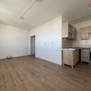 Pronájem bytu 1+kk a garsoniéry 23 m² Chomutov, Kundratická