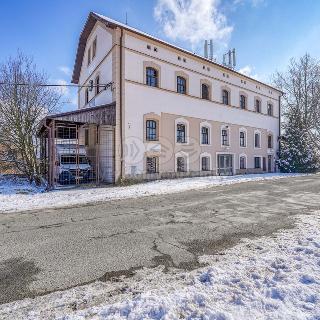 Prodej zemědělského objektu 1 614 m² Žihle