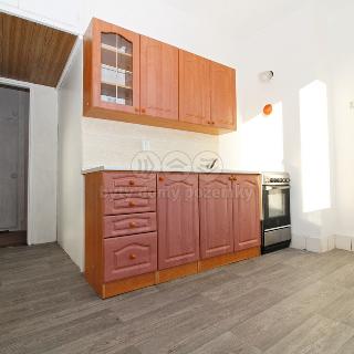 Pronájem bytu 2+1 46 m² Kamenický Šenov, Trtíkova