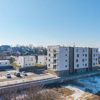 Prodej bytu 1+kk a garsoniéry 32 m² Tábor, U Vodojemu