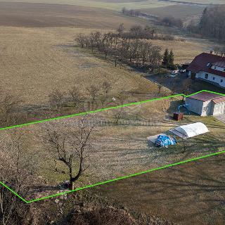 Prodej stavební parcely 1 372 m² Jeseník nad Odrou