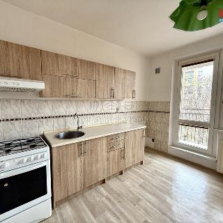 Prodej bytu 3+1 69 m² Ostrava, Antonína Poledníka