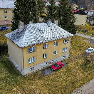 Prodej bytu 2+1 68 m² Plasy, Vinice