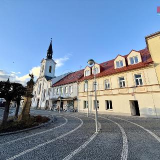 Pronájem bytu 1+kk a garsoniéry 41 m² Třebechovice pod Orebem, Masarykovo náměstí