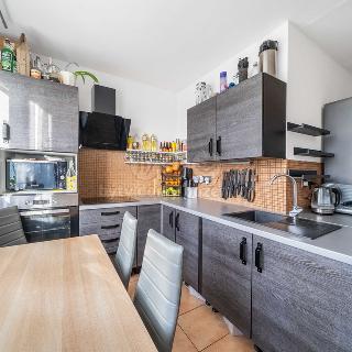 Prodej bytu 4+1 76 m² Rakovník, Vinohradská