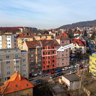 Prodej bytu 3+1 76 m² Ústí nad Labem, Balbínova