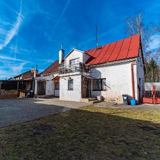 Prodej bytu 2+1 56 m² Velká Hleďsebe