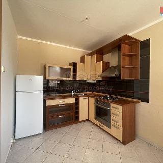 Pronájem bytu 3+1 85 m² Most, Šeříková