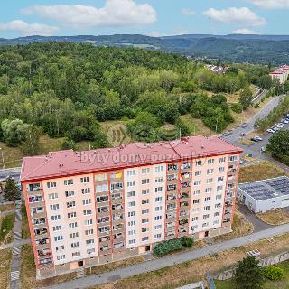 Prodej bytu 2+1 61 m² Chomutov, Zahradní