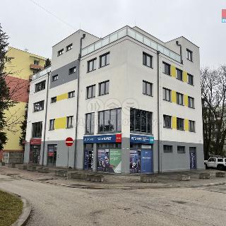 Pronájem bytu 2+kk 56 m² Jindřichův Hradec, sídliště U Nádraží