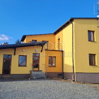 Pronájem kanceláře 123 m² Fulnek, Palackého