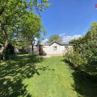 Prodej zahrady 896 m² Lom