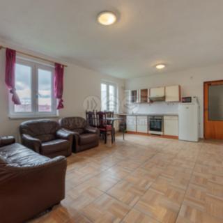 Pronájem bytu 3+kk 56 m² Horní Slavkov