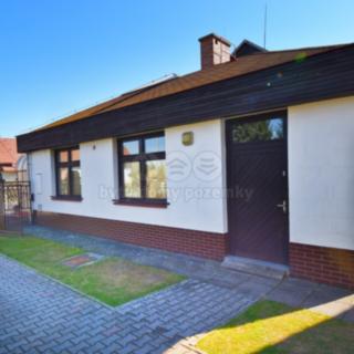 Pronájem skladu 95 m² Semechnice