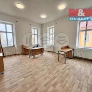 Pronájem kanceláře 125 m² Chomutov, Ruská