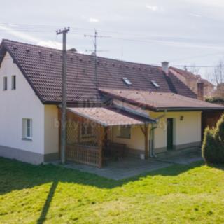 Prodej rodinného domu 334 m² Horní Stropnice
