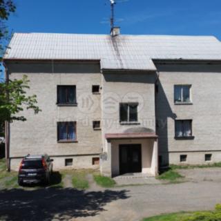 Prodej činžovního domu 705 m² Svojšice