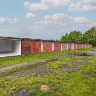 Prodej garáže 18 m² Hradec Králové