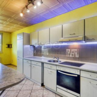 Prodej bytu 4+1 85 m² Hostomice, Dobříšská