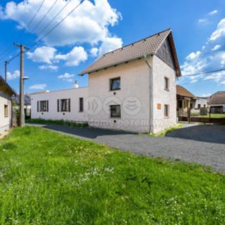 Prodej rodinného domu 82 m² Loza