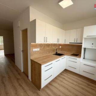 Pronájem bytu 2+1 65 m² Louny, Kpt. Nálepky