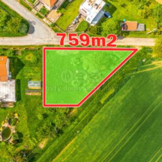 Prodej stavební parcely 759 m² Suchdol