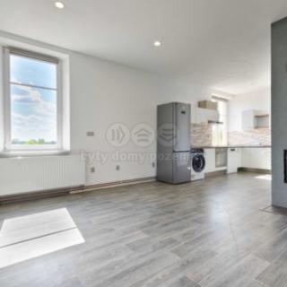 Prodej bytu 3+kk 54 m² Nová Bystřice, Nádražní