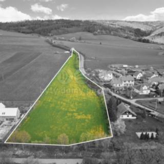 Prodej stavební parcely 9 989 m² Nezabudice